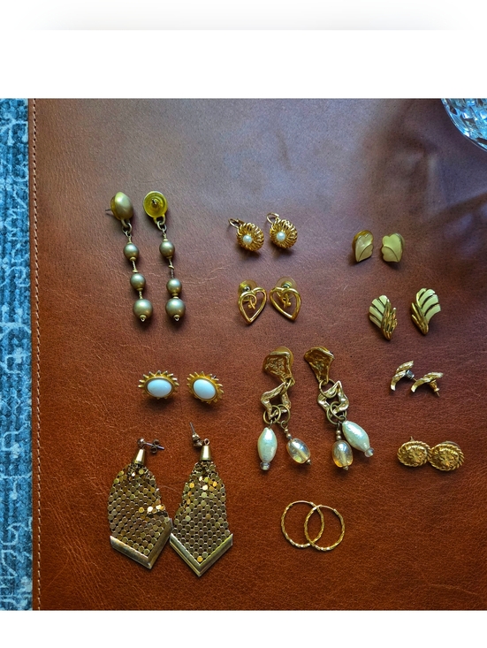 Jewelry - Lot Bundle Vintage Gold Chunky Earrings